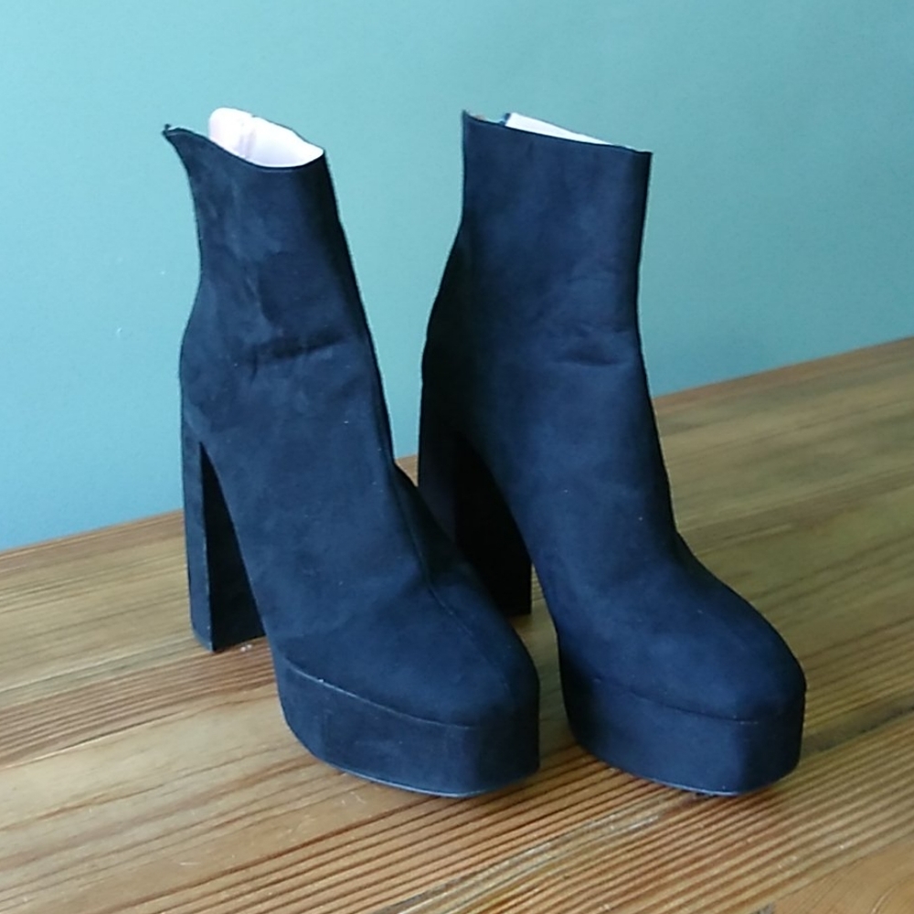 Zara Platform Boots